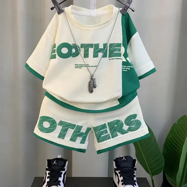 Conjunto de manga curta para meninos, roupa infantil, vermelho da moda da internet, conjunto de duas peças, verão, novo, 2024
