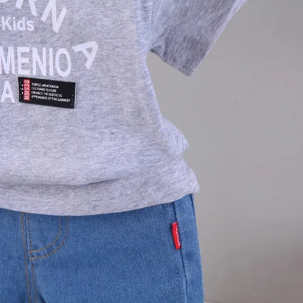 2023 bebê menino roupas de verão para crianças dos desenhos animados o-pescoço pulôver manga curta camisetas topos e shorts jeans estilo coreano conjunto