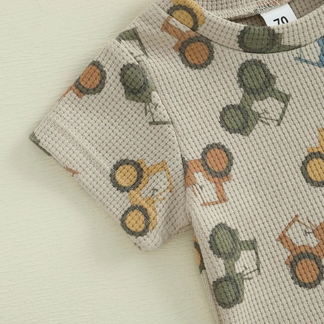 Conjunto Infantil Verão Trator – Camiseta + Shorts