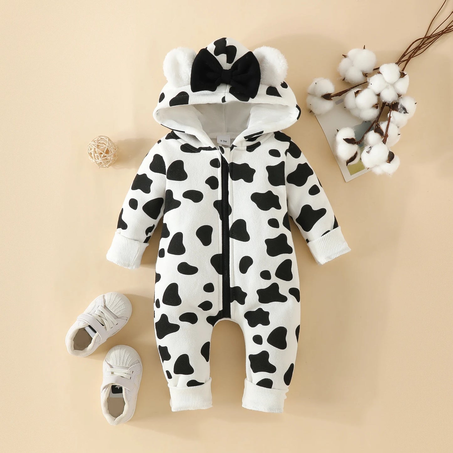 Bebê vaca bonito com capuz manga comprida Onesie, menino e menina Onesie, Zipper Warm Out Wear, casaco com arco, macacão de bebê