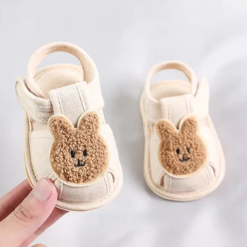 Urso bonito macio único sandálias confortáveis para bebês e crianças, sapatos Baotou Anti Kick First Step, 0-18 meses