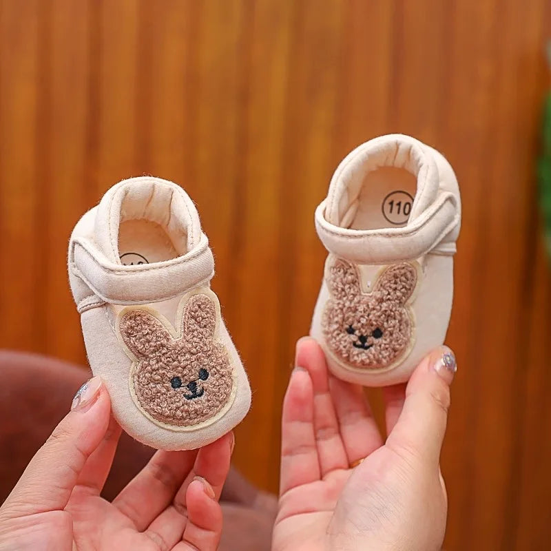 Urso bonito macio único sandálias confortáveis para bebês e crianças, sapatos Baotou Anti Kick First Step, 0-18 meses