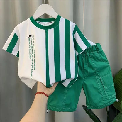 Camiseta e shorts listrados de manga curta infantil, conjunto de roupas de verão para meninos, terno esportivo infantil, novo, 1-8t, 2 peças