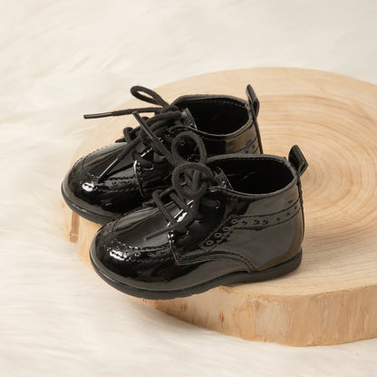 KIDSUN-Sapatos clássicos de couro PU para bebês meninos e meninas, sapatos de primeiro caminhante, sola de borracha macia, antiderrapante, recém-nascido, berço infantil