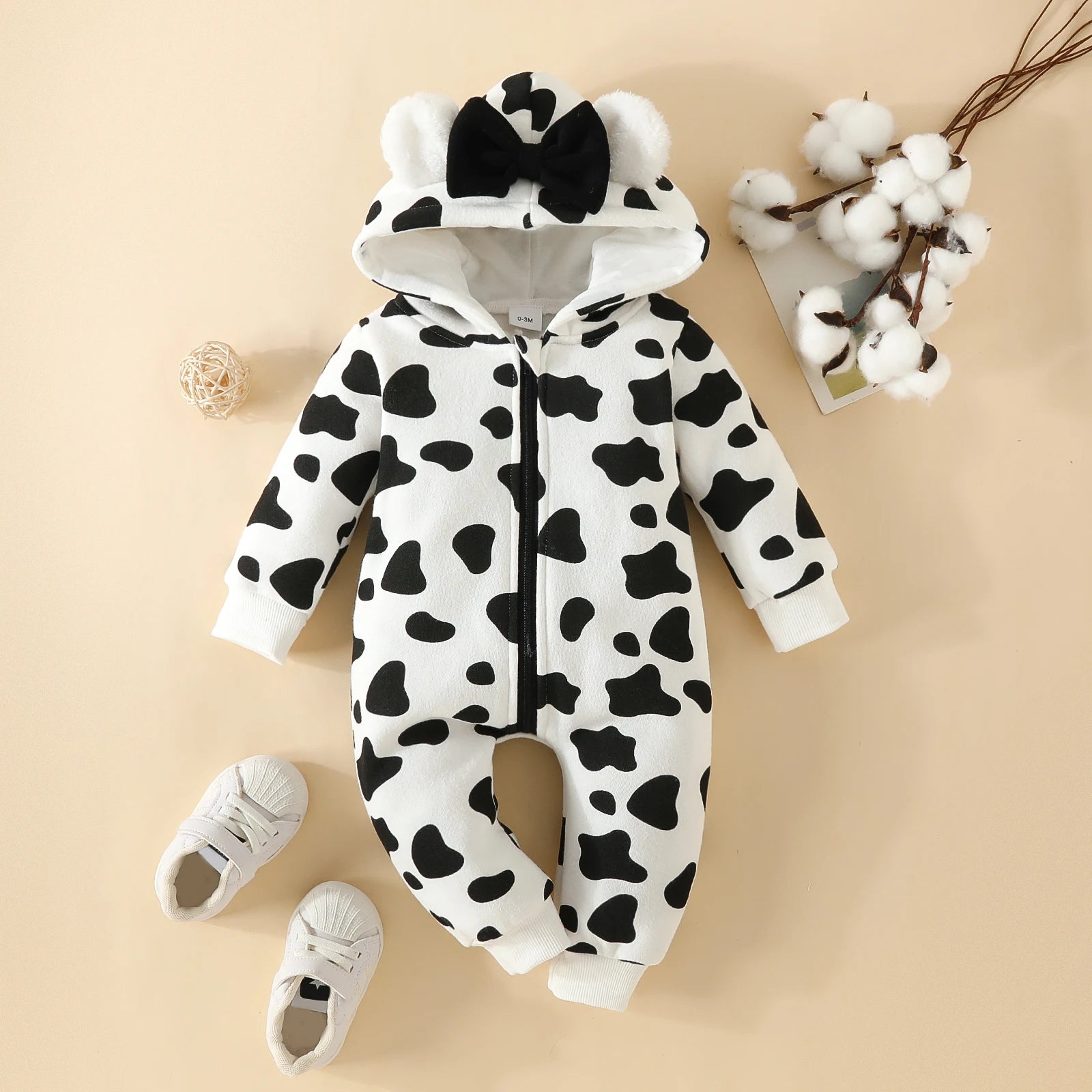 Bebê vaca bonito com capuz manga comprida Onesie, menino e menina Onesie, Zipper Warm Out Wear, casaco com arco, macacão de bebê