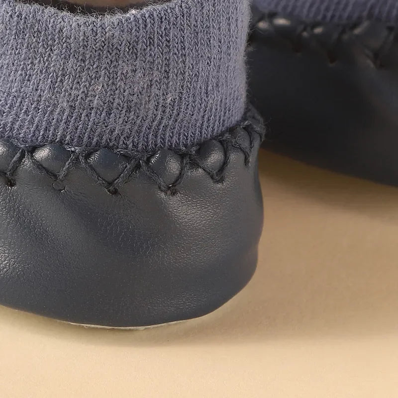 2024 novo bebê recém-nascido meias com solas de borracha infantil do bebê meninas meninos sapatos primavera outono meias piso do bebê anti deslizamento sola macia meia