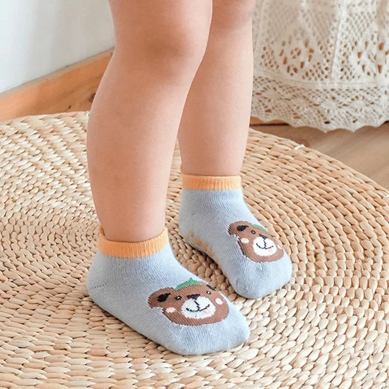 Meias de assoalho de animal de desenho infantil, sapatos de bebê antiderrapantes, criança infantil, antiderrapante, sola macia, recém-nascida, primavera, verão